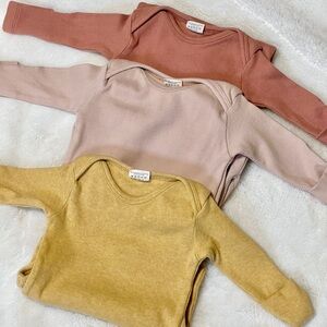 MUSHIE | Set of Three Ribbed Knotted Baby Gown - Pink, Yellow, and Brown